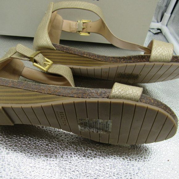 KENNETH COLE WOMEN'S SANDALS "GREAT GAL". SOFT GOLD. 6.5. NIB - Picture 8 of 11